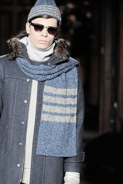 Look 65